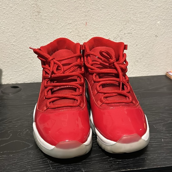 Air Jordan 11 Retro 'Win Like '96' Size 12 - Picture 2 of 6